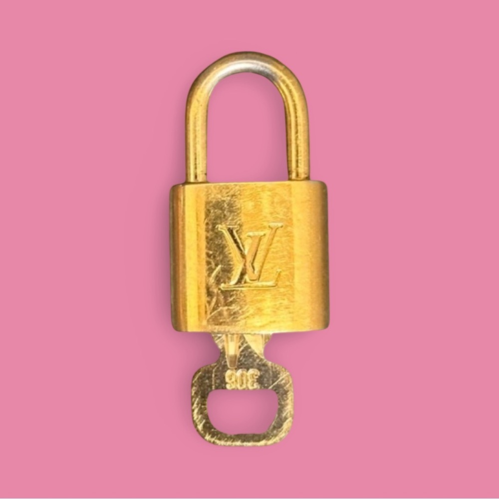 Louis Vuitton Gold Lock and Key # 306